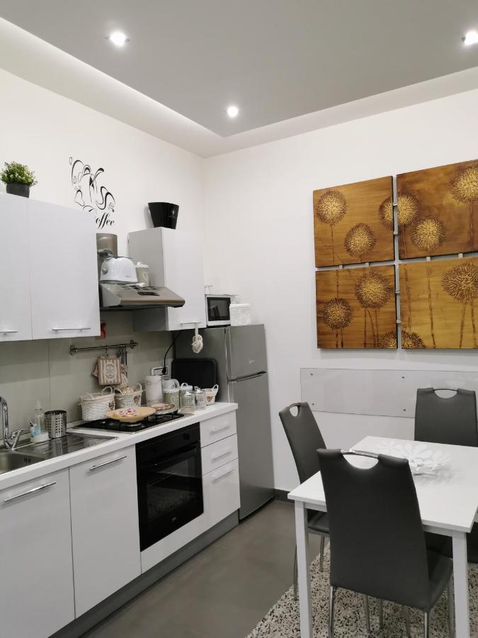 Residenza Napoli Centrale ภายนอก รูปภาพ