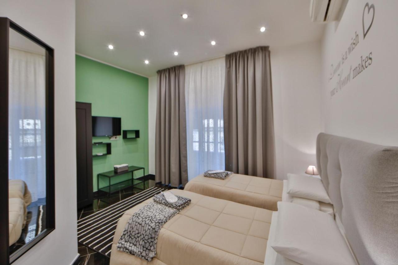 Residenza Napoli Centrale ภายนอก รูปภาพ